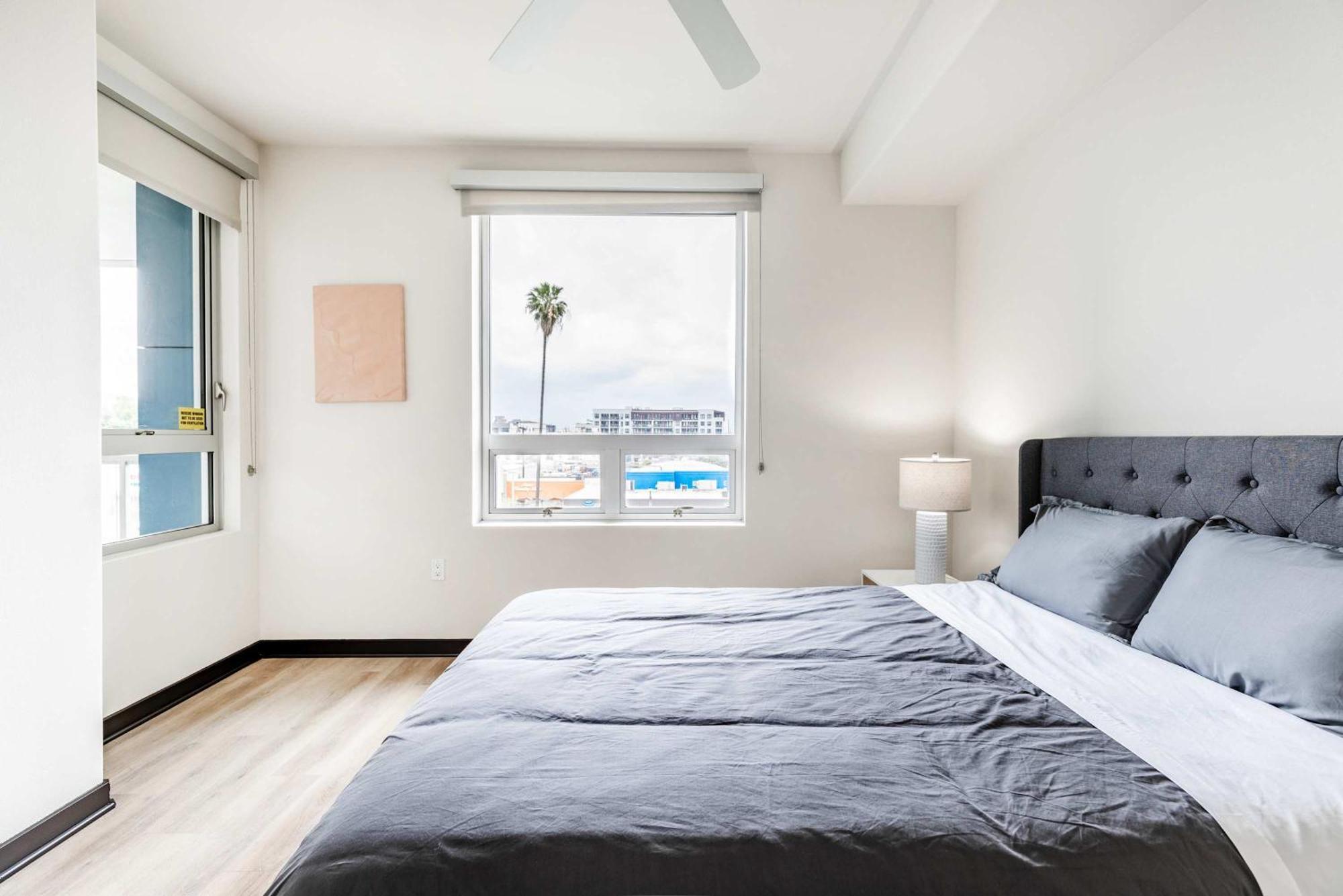 New 2br Weho Getaway D